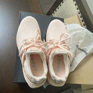 ULTRABOOST W💯‼️